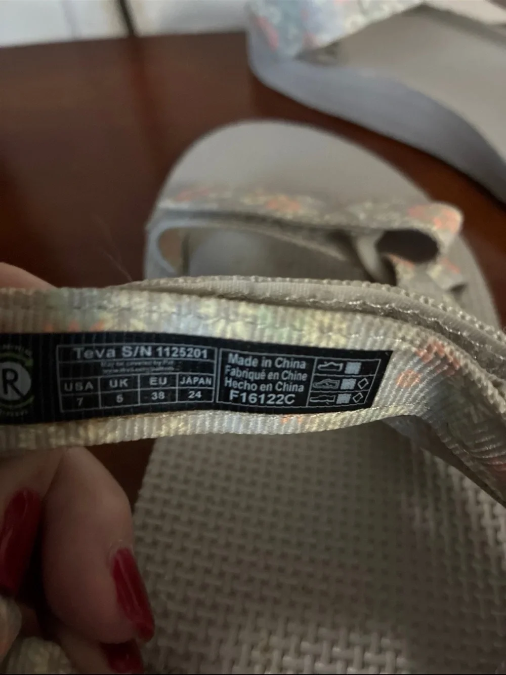 Teva Gray Sandals with Peach Floral Straps Size 7 - Picture 5 of 6